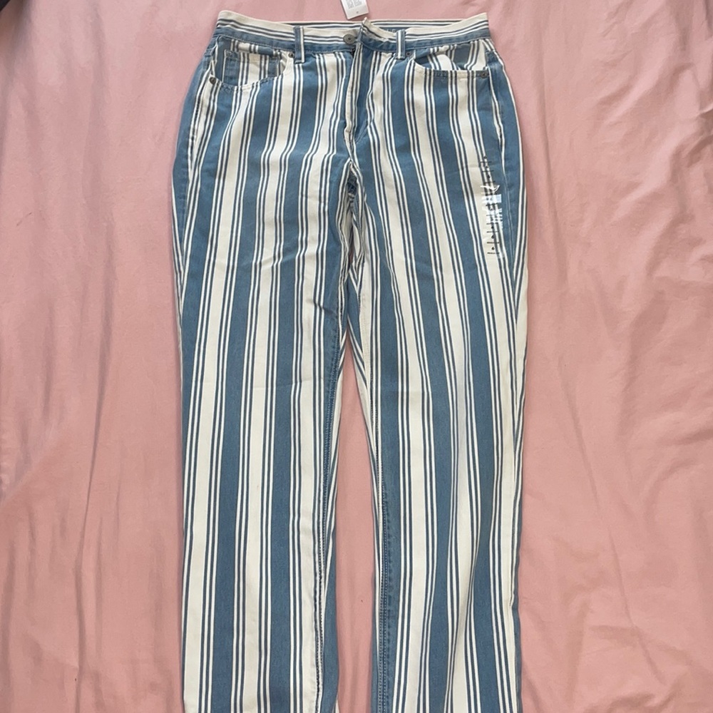 Striped American Eagle jeans size 6